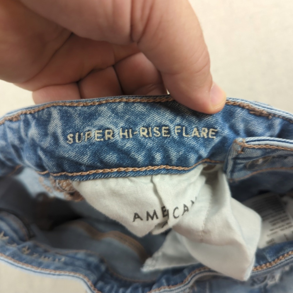 American Eagle Jeans Women 2 Blue Long Super High Rise Flare Stretch Boho Hippie - Picture 10 of 16